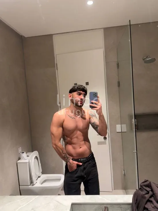Foto de Isaac, escort en Goes, Montevideo