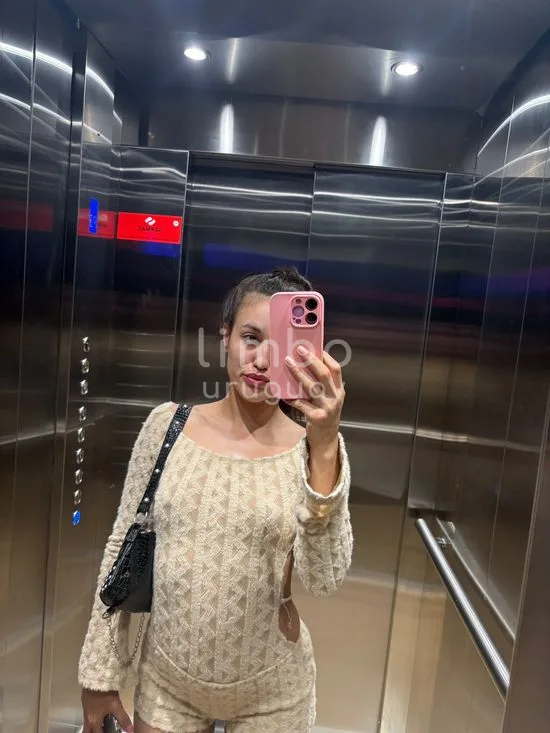 Foto de Martina, escort en Parque Del Plata, Canelones