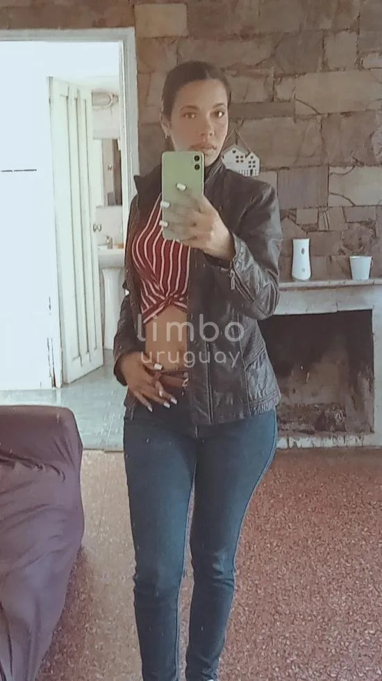 Foto de Coral, escort en Tres cruces, Montevideo