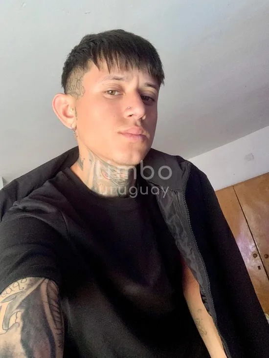 Foto de Brian Mieres, escort en La Teja, Montevideo