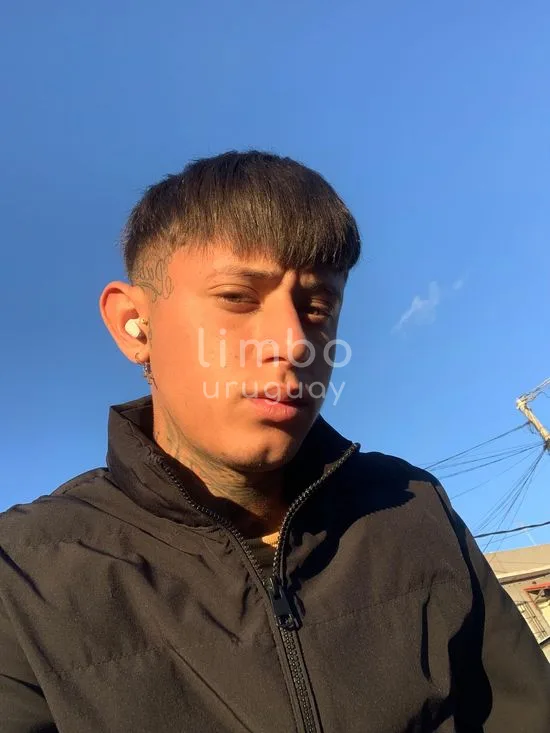 Foto de Brian Mieres, escort en La Teja, Montevideo