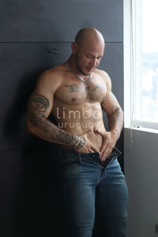 Foto de Harald Borbon, escort en Pocitos, Montevideo