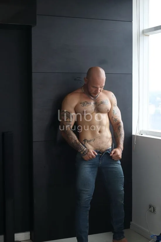 Foto de Harald Borbon, escort en Pocitos, Montevideo
