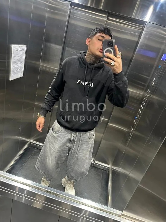 Foto de Matheo, escort en Tres cruces, Montevideo