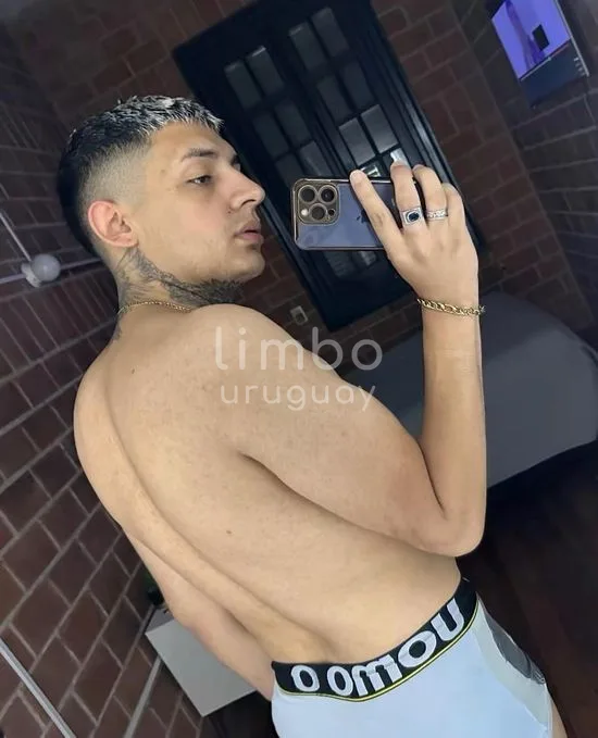 Foto de Matheo, escort en Tres cruces, Montevideo
