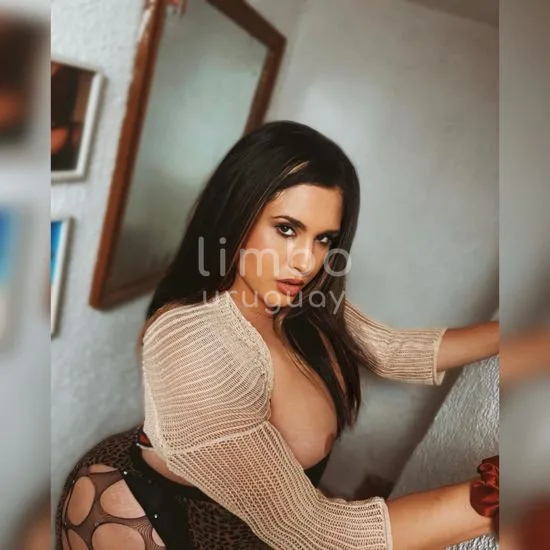 Foto de Julieta Trans, escort en Palacio legislativo, Montevideo