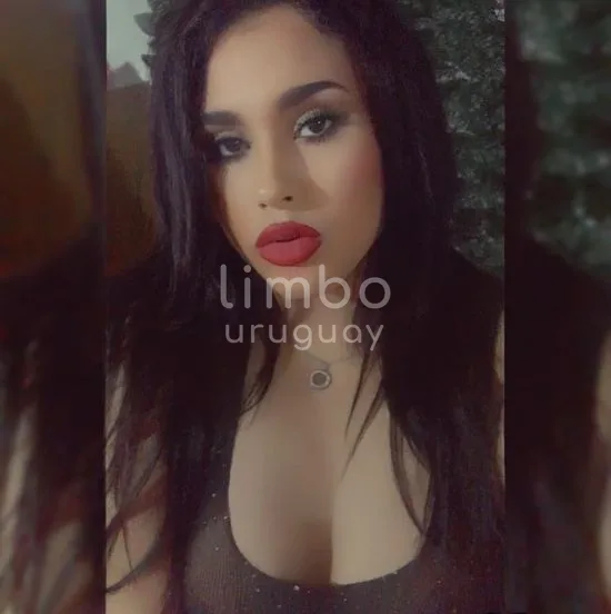 Foto de Julieta Trans, escort en Palacio legislativo, Montevideo