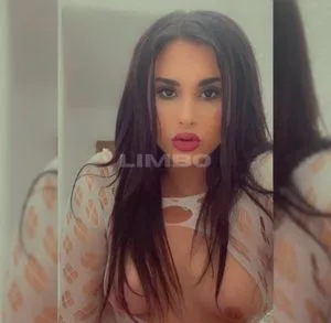 Foto de Julieta Trans, escort en Palacio legislativo, Montevideo