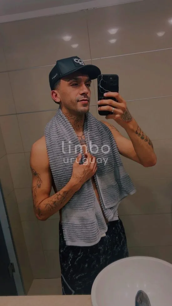 Foto de Matias, escort en Tres cruces, Montevideo
