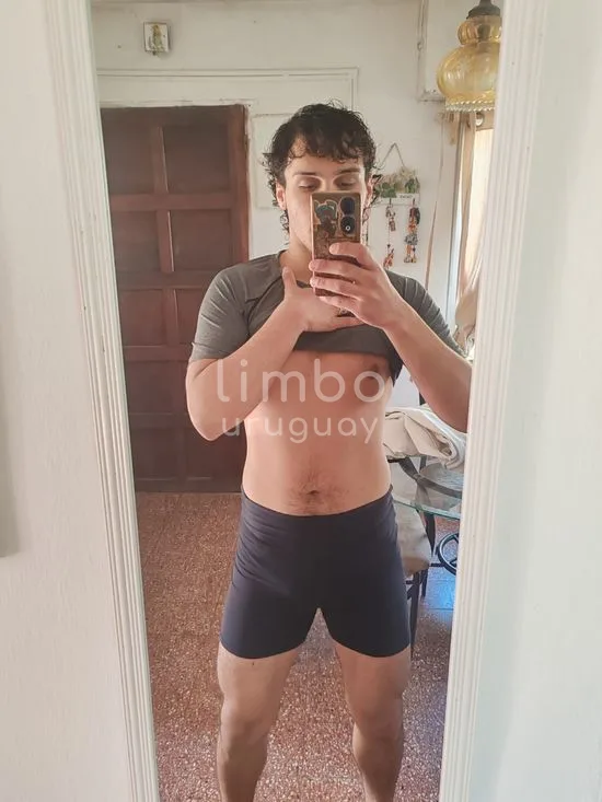Foto de Santiago, escort en Ciudad de la Costa, Canelones