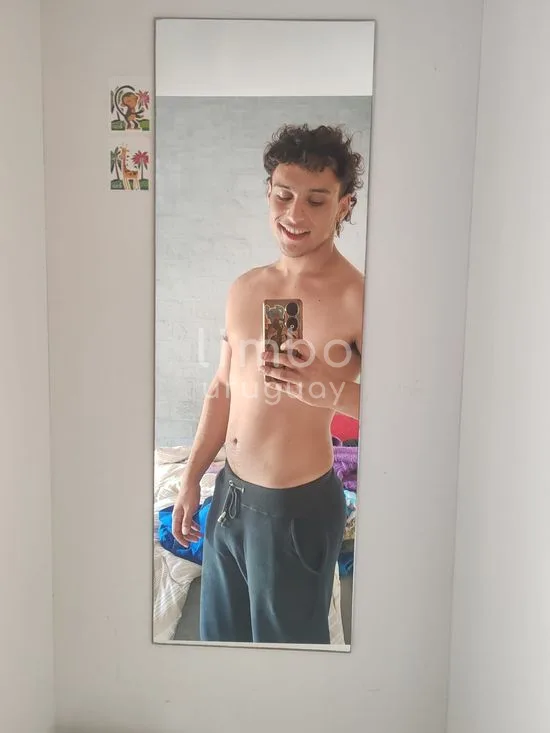 Foto de Santiago, escort en Ciudad de la Costa, Canelones