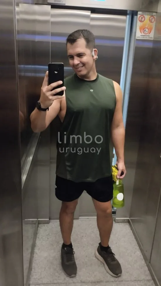 Foto de Leo, escort en Pocitos, Montevideo