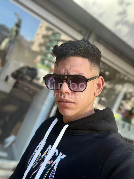 Foto de Leo, escort en Cordon, Montevideo