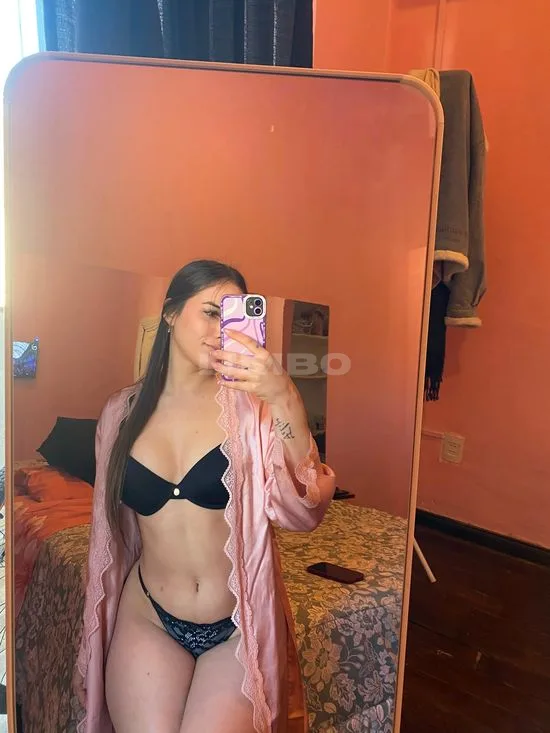 Foto de Leia Sofia, escort en Palacio legislativo, Montevideo