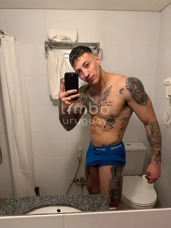 Foto de Naithan, escort en Tres cruces, Montevideo