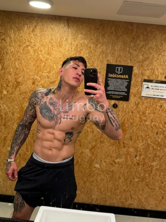 Foto de Naithan, escort en Tres cruces, Montevideo