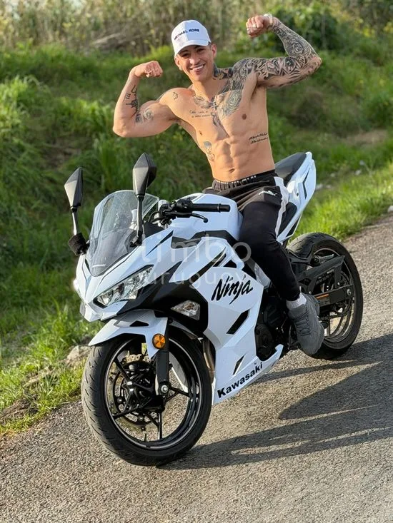 Foto de Naithan, escort en Tres cruces, Montevideo