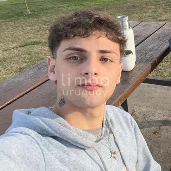 Foto de Damián, escort en Cordon, Montevideo
