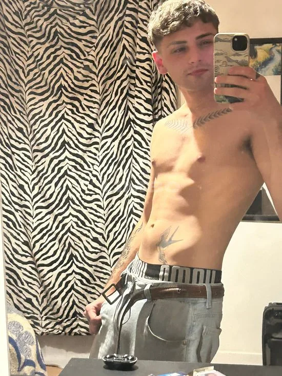 Foto de Damián, escort en Cordon, Montevideo
