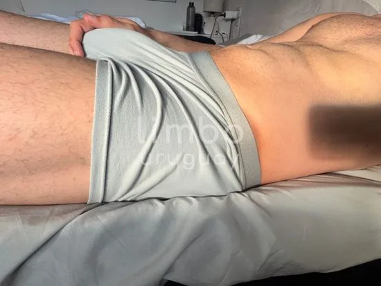 Foto de James, escort en Montevideo