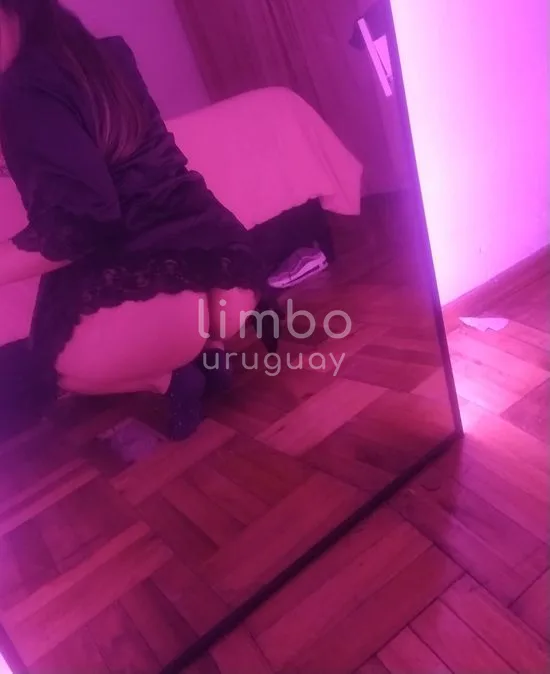 Foto de Kira, escort en Tres cruces, Montevideo