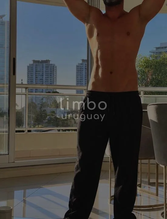 Foto de Tom, escort en Punta Del Este