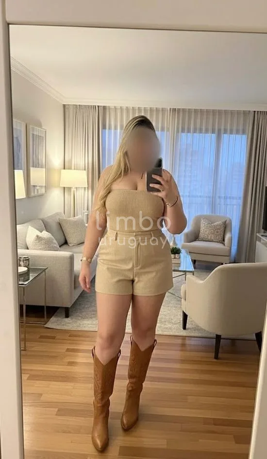 Foto de Monserrat, escort en Pocitos, Montevideo