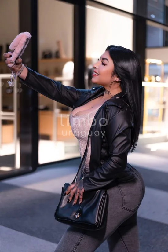 Foto de Zafira Vip, escort en Cerrito, Montevideo