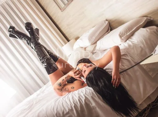 Foto de Zafira Vip, escort en Cerrito, Montevideo