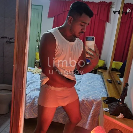 Foto de Amado, escort en Montevideo